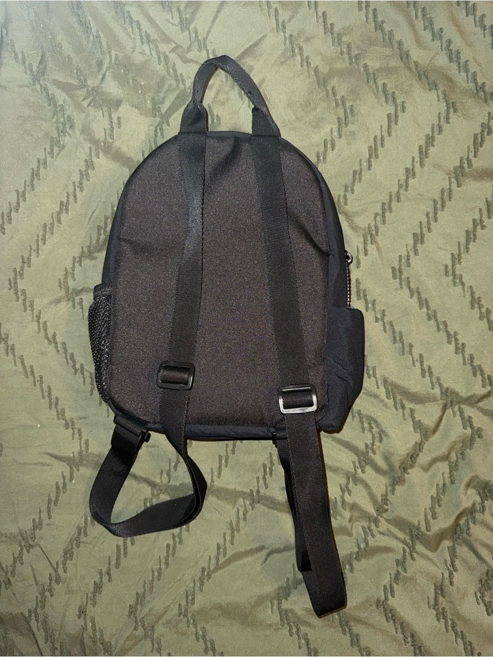 Black Reebok Compact Backpack - Unbranded - Picture 2 of 2